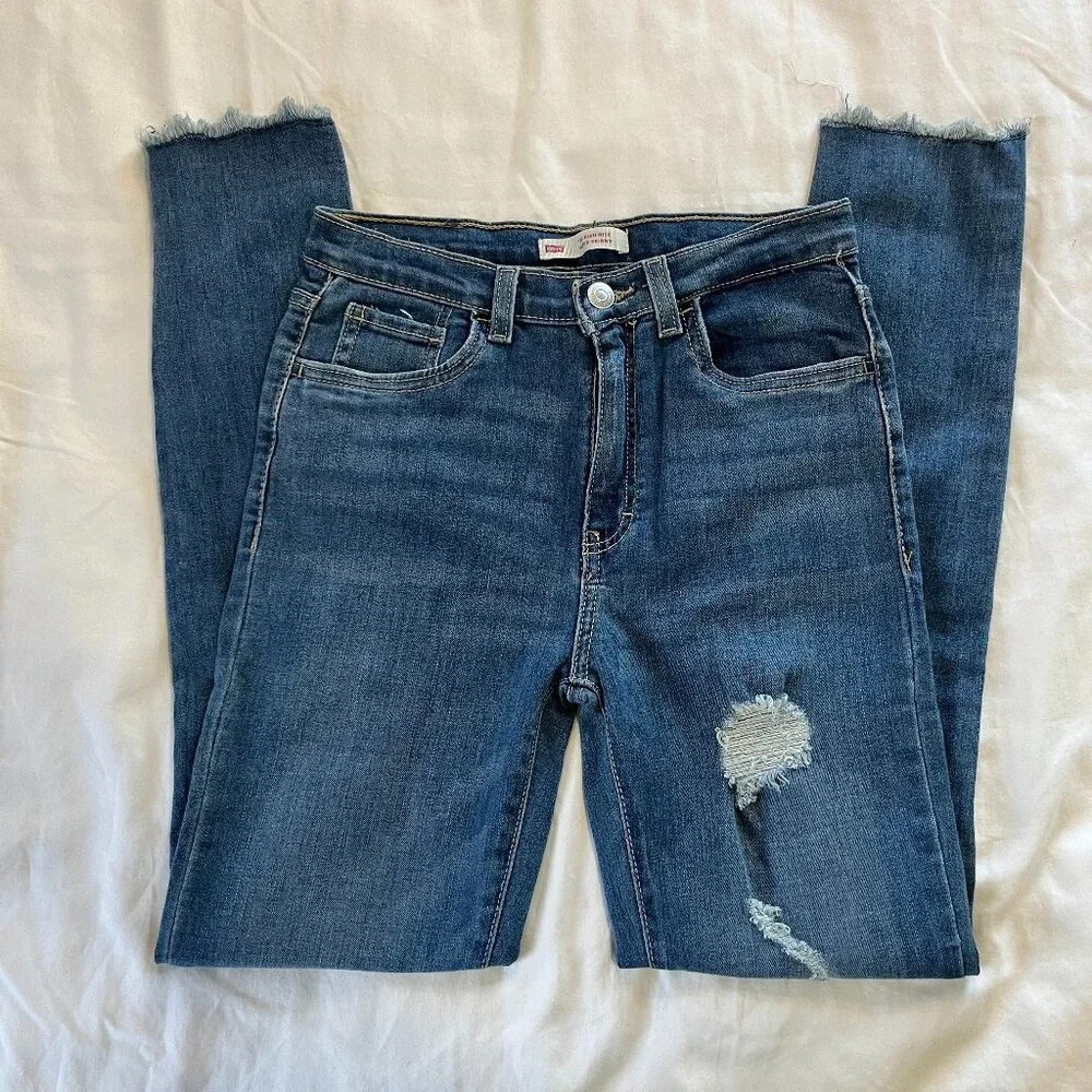 Levi's | Medium Wash High Rise Super Skinny Denim Jeans | Size 26